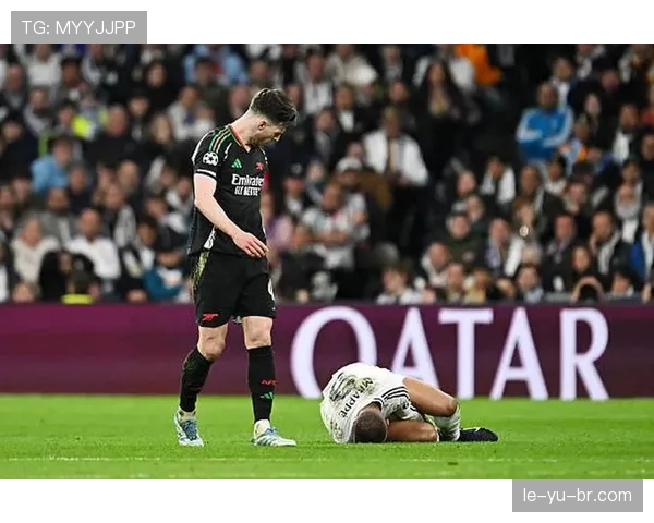 赖斯中场发挥稳健，助球队近期状态回升