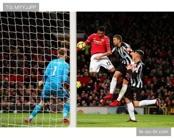 博格巴强势复出，进球创纪录助球队剑指冠军