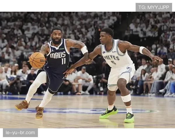 库珀弗拉格挡拆换防限缩库里外线迫使其改攻内线